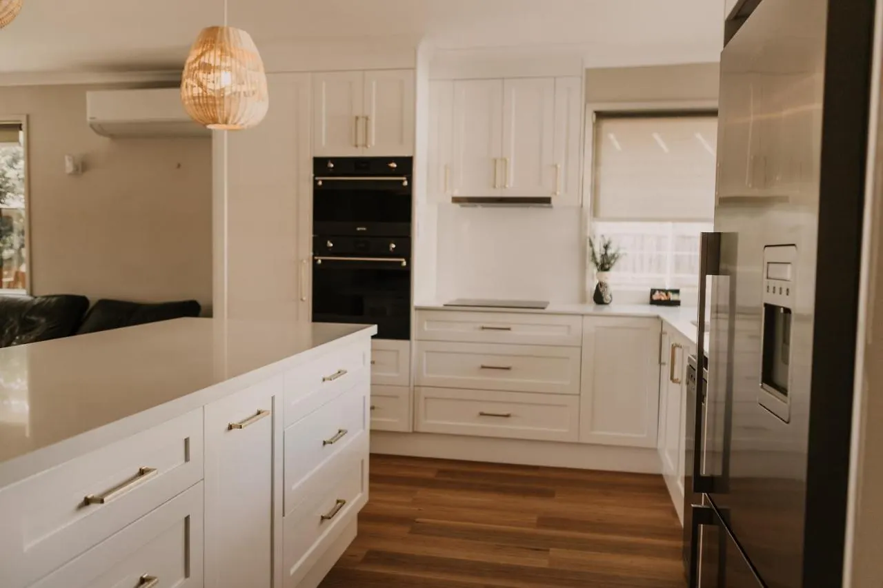 Saltwater Villas - Pet Friendly Accommodation Mooloolaba