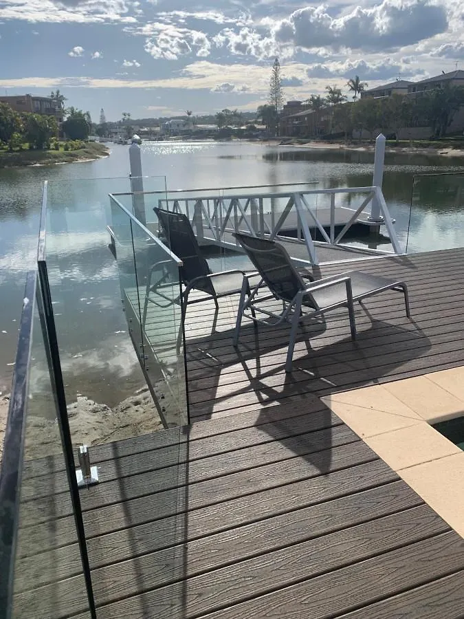 Saltwater Villas - Pet Friendly Accommodation Mooloolaba Resort