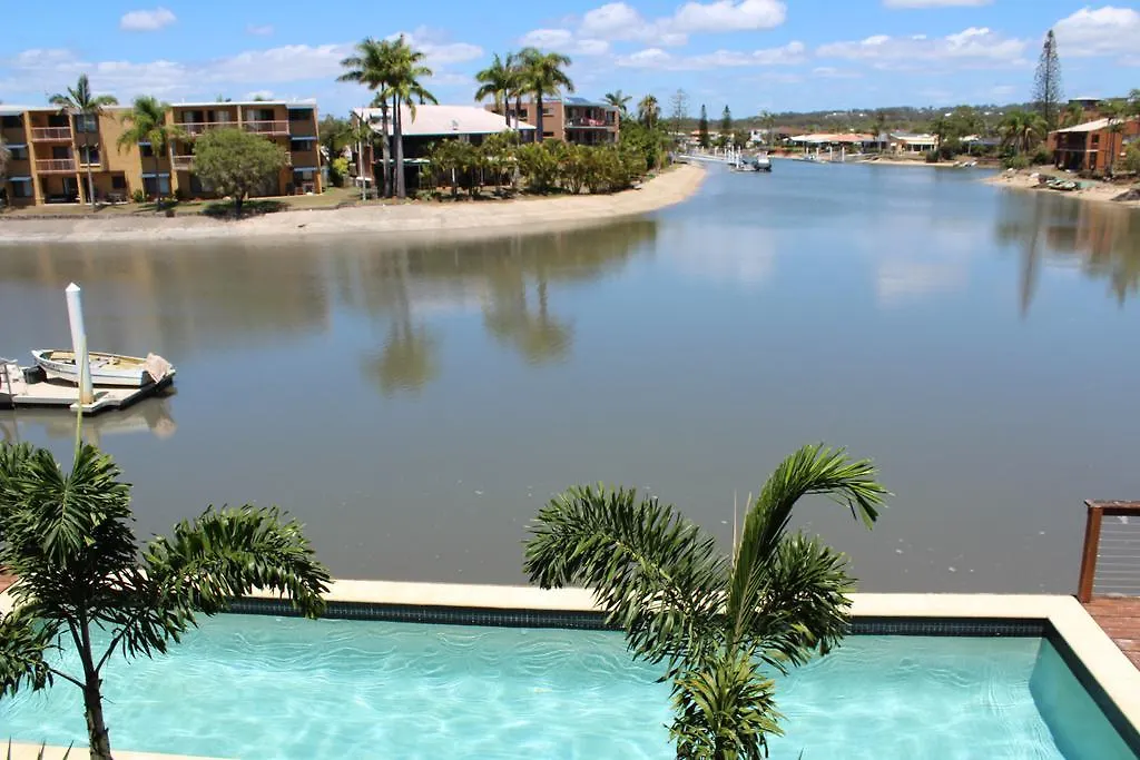 Resort Saltwater Villas - Pet Friendly Accommodation Mooloolaba