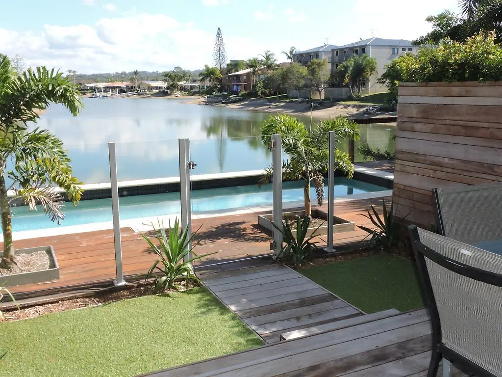Saltwater Villas - Pet Friendly Accommodation Mooloolaba Resort