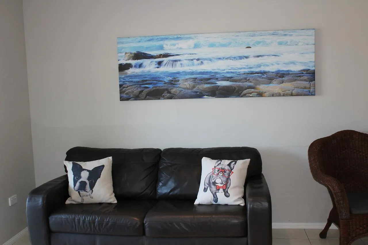 Saltwater Villas - Pet Friendly Accommodation Mooloolaba Resort