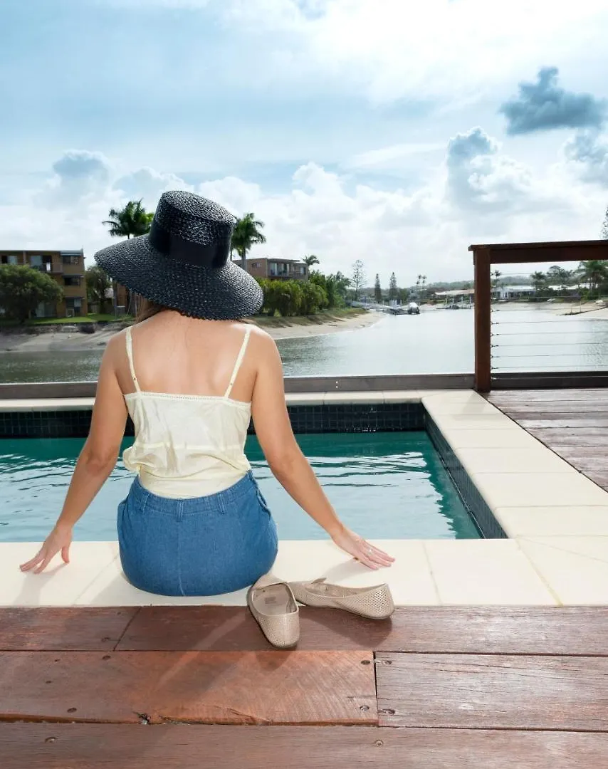 Saltwater Villas - Pet Friendly Accommodation Mooloolaba Resort