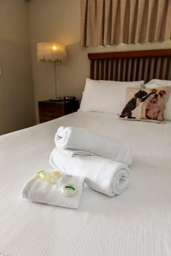 Saltwater Villas - Pet Friendly Accommodation Mooloolaba 4*,